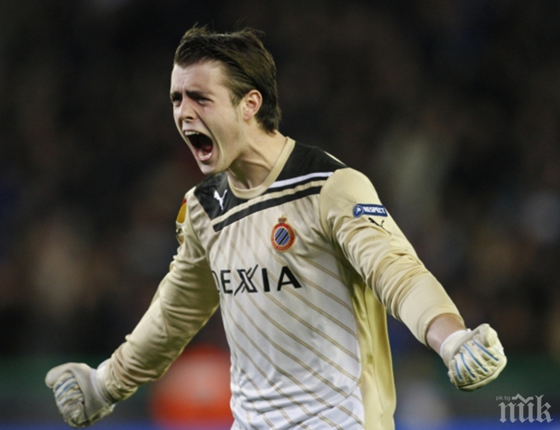 Сините решават вратарската криза с Магнита?