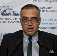 ИЗВЪНРЕДНО В ПИК TV! Депутатът от БСП Антон Кутев пита за бито в полицията 17-годишно момче