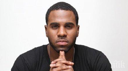 дадоха роля джейсън деруло великия мюзикъл