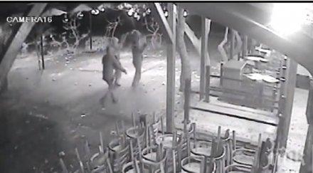 наглост обирджии задигнаха оборудване работещо заведение видео