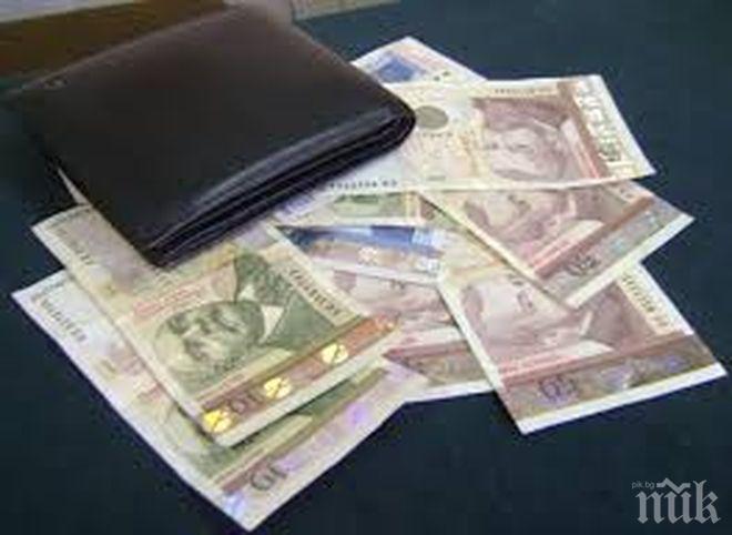 Депутатите оставиха без промяна обезщетенията за безработица и майчинство