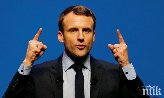 Франция спира 14 от 58-те си атомни реактора