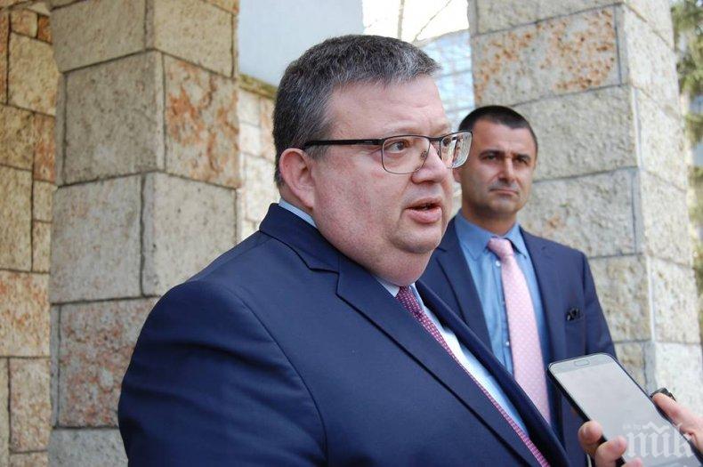 Главният прокурор Сотир Цацаров на посещение в Турция - ще преговаря за Митьо Очите и спасяването на граничарите