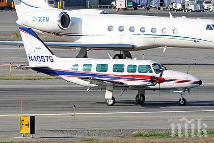 Пилот проспа кацането на самолета си