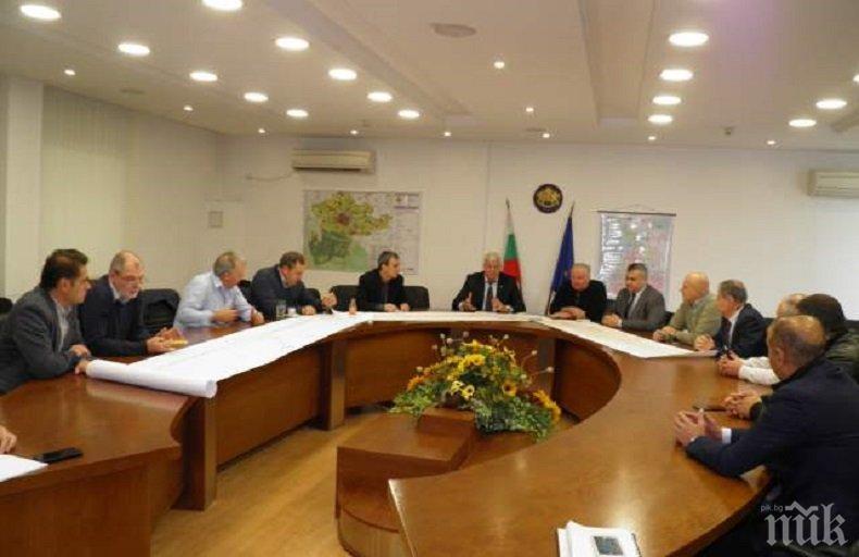 Областният управител на Пловдив води местния бизнес при Борисов