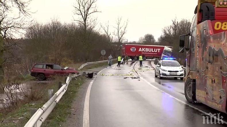 ТРАГЕДИЯ: Граничен полицай е загиналият при тежката катастрофа на пътя Елхово-Лесово