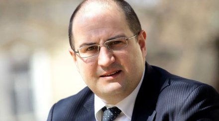 прошко прошков бойко дойде дръпне шалтера гръдната болница