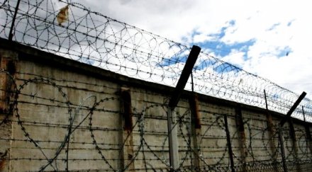 вкараме карцера оттеглиш показанията