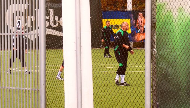 Бойко рита насред траура за Максим