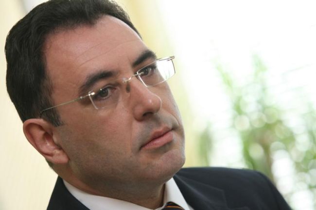 Нови разкрития за корупция на ГЕРБ дава БСП на Янев