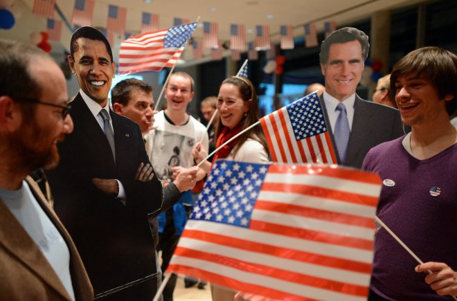 Самолетите на Обама и Ромни блокираха летището в Охайо