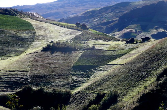 Еквадор ще строи най-високата кула в света 