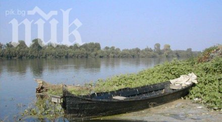 нивото дунав лом продължава расте