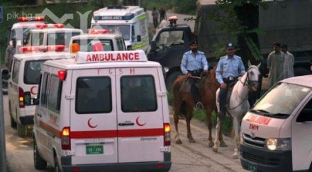 екстремисти взривиха историческа сграда пакистан