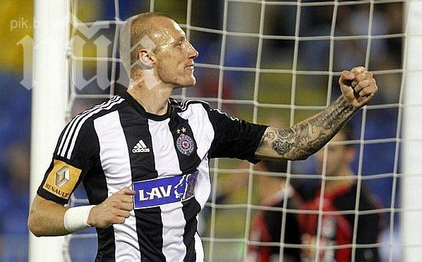 Партизан разиграва некоректно Иван Иванов