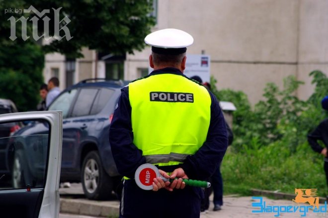 Полицията арестува двама рекордьори с алкохол зад волана