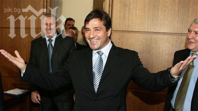 Руснаците приели Маджо в посолството си, присъствали Сидеров и Първанов