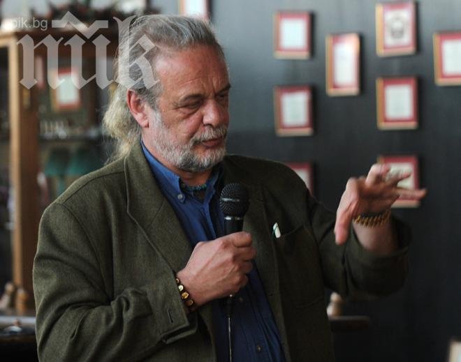 Проф. Дайнов пред ПИК: КТБ ще скочи на правителството!