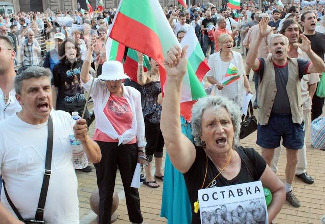 Васко Кръпката: На протеста няма синьо, няма червено - той е за България

