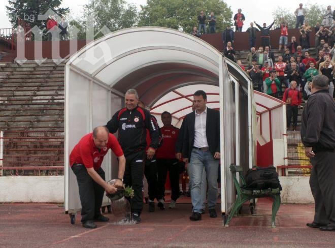 Стоичков: Пътят на ЦСКА е начертан - шампион!

