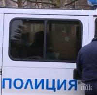 КАТО НА КИНО: Зрелищен арест в центъра на Петрич, двама по очи на земята