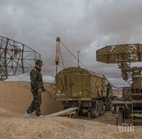 Сирийската ПВО е отбила атаки край Дамаск, Израел отрича да има свален самолет