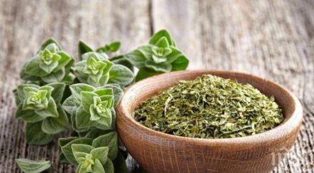 розмаринът спасява подут корем