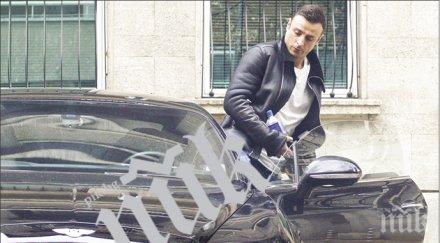 пик ретро бербо хвърчи бентли половин милион паркира цар насред софия папарашки снимки