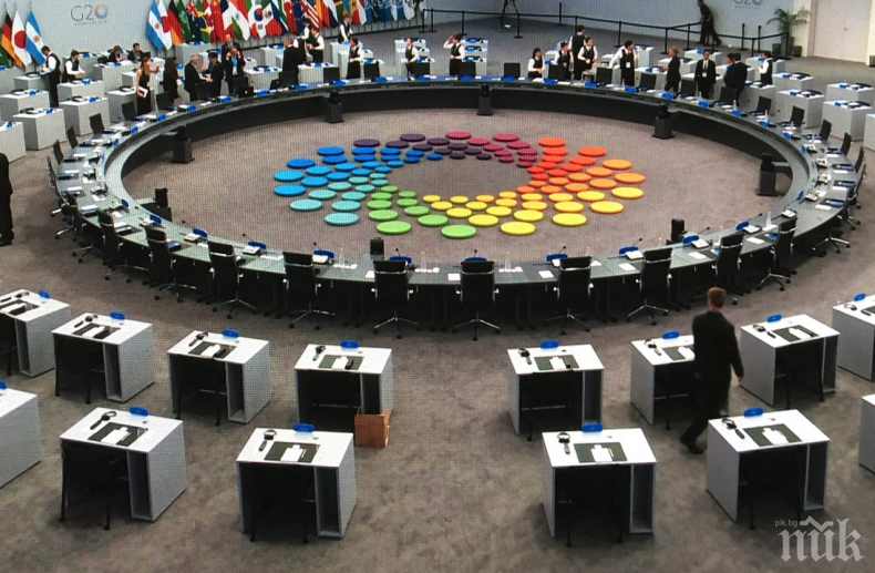 Стана ясно кой ще седне до Путин на срещата на Г-20 