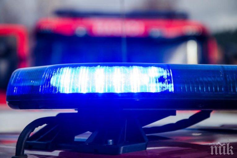 КЪРВАВО МЕЛЕ: Масов бой за момиче в Люлин. 4 линейки откараха 7 ранени в Пирогов