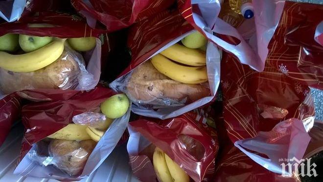 БЧК раздава пакети с храна на 300 000 бедни