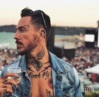 ЮБИЛЯР: Рапърът Павел чукна 30, виетнамката аплодира новата му щуротия - ето как заби глава в тортата си (СНИМКИ)