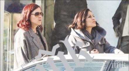 пик ретро ани цолова моли работа деси стоянова папарашки снимки