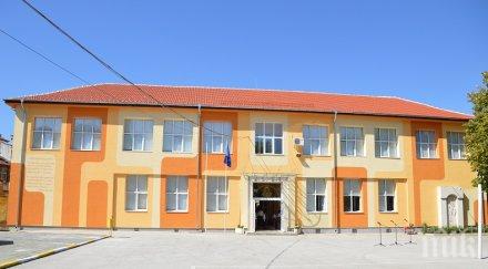 правителството отпусна 700 хиляди лева четири национални програми образование детски градини