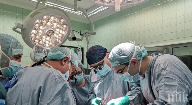 Специалисти от ВМА направиха поредна трансплантация на черен дроб