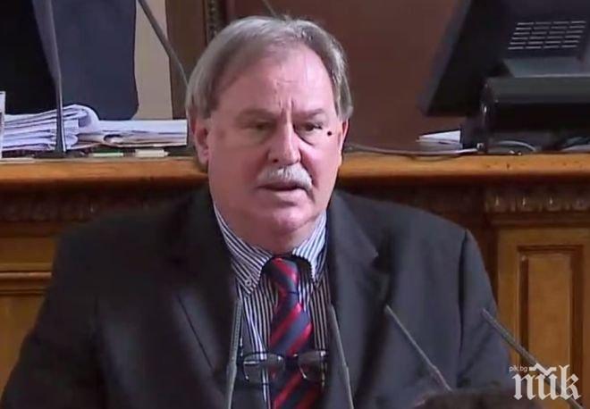 ОТ ПОСЛЕДНИТЕ МИНУТИ: Върнаха делото срещу шефа на БТА Максим Минчев