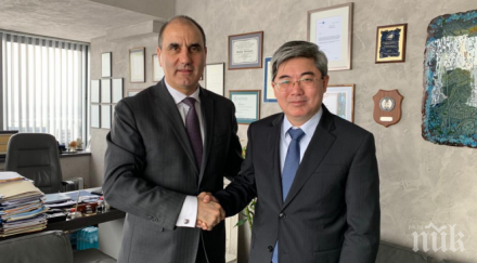 цветанов договаря среща борисов къцян българия