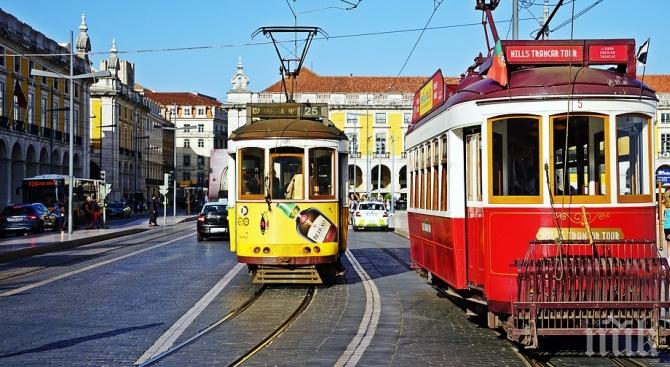ИЗВЪНРЕДНО: Трамвай дерайлира в Лисабон, има ранени