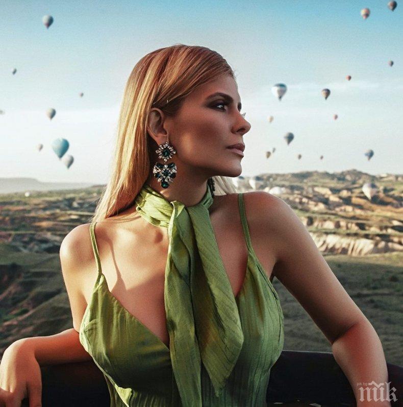 Анелия налази младо лъвче, певицата нацелува пред цяла дискотека 18-годишен колега (СНИМКА)