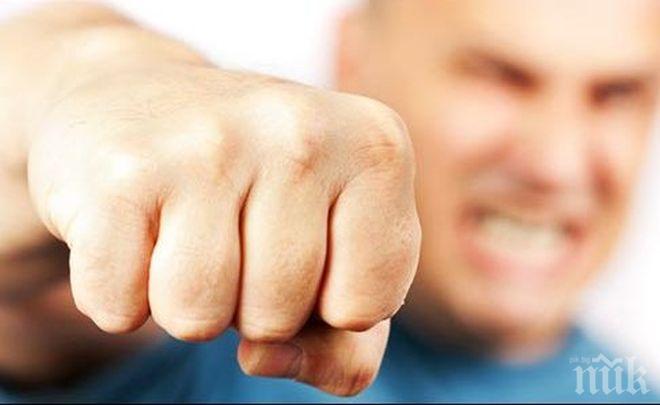 НАКАЗАНИЕ: 120 часа обществено полезен труд заради счупен зъб