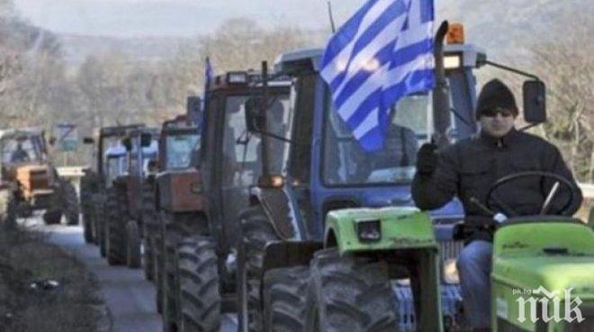 Гръцките фермери трупат трактори, искат ниски данъци 