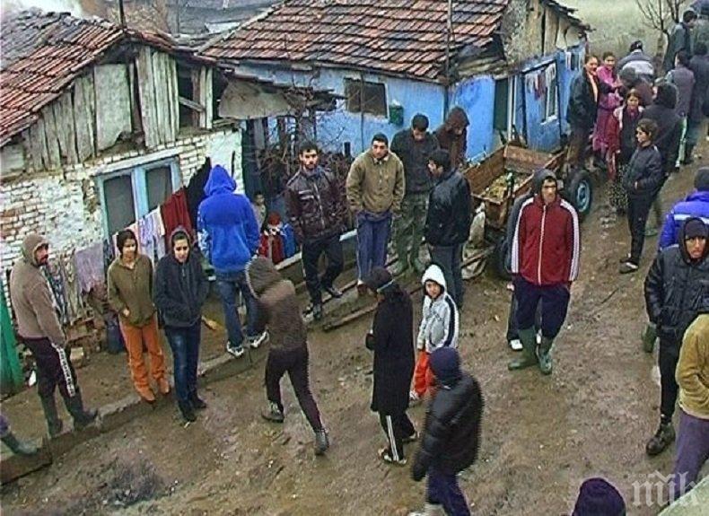 Нямат спирка: Цигани задигнаха кола и я разфасоваха за старо желязо