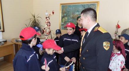 деца две детски полицейски управления ловеч гостуваха главна дирекция национална полиция снимки