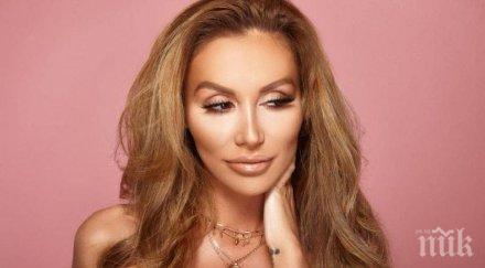 културен шок моника валериева дупе опашка кит снимка