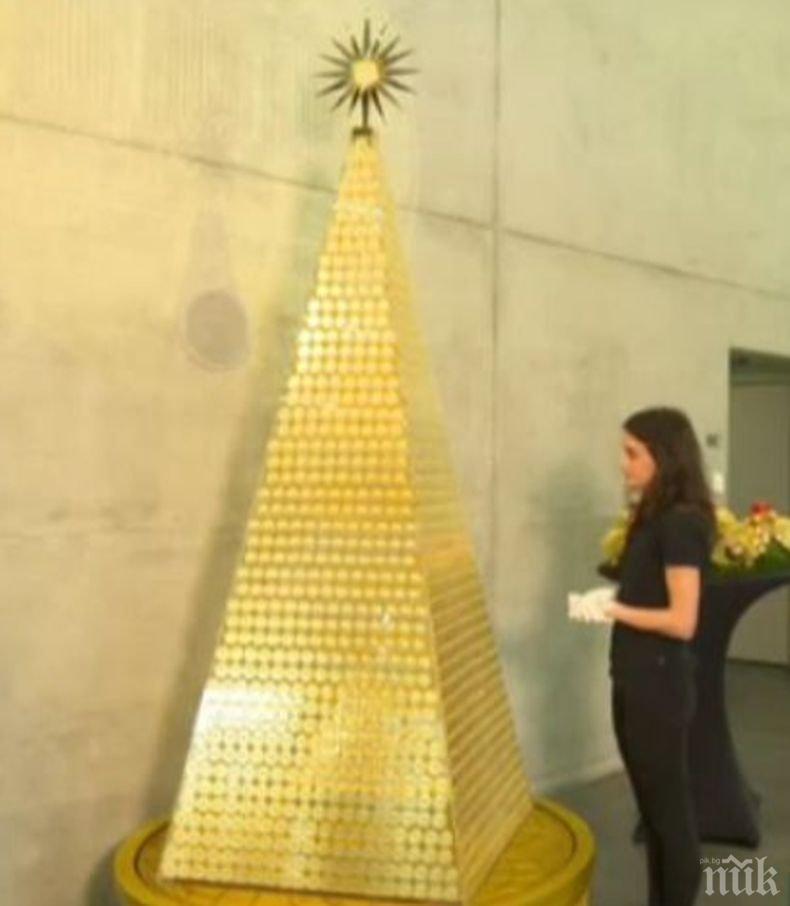 УНИКАЛНО: Вижте коледно дърво от чисто злато!