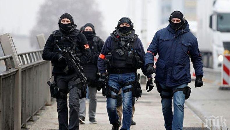 Във Франция задържаха двама души, за които се подозира, че са свързани със стрелбата в Страсбург