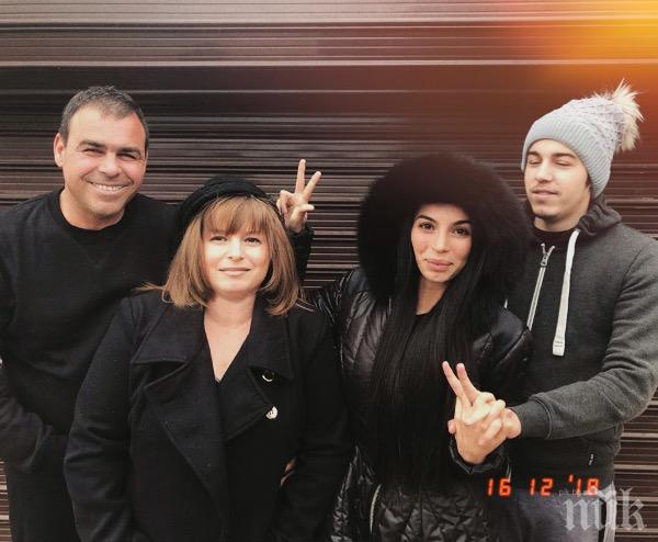 ТРОГАТЕЛНО! Мегз показа семейството си преди Коледа и обясни защо са разделени...