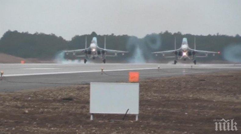 НАПРЕЖЕНИЕТО РАСТЕ: 10 руски самолета пристигнаха в Крим