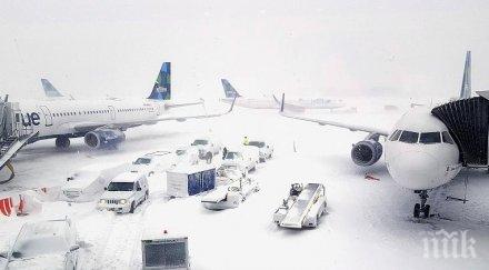 снежен въздушният трафик щатите остава блокиран заради бурите отмениха 1000 полета