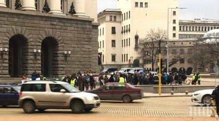 двайсетина зелени тракат зъби министерски съвет